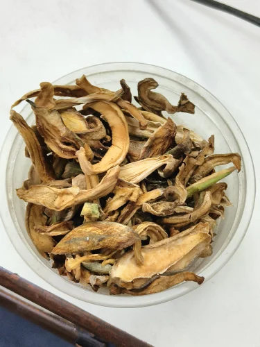 Dry Whole Amchur Raw02